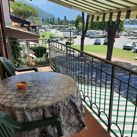 Casa de Férias House Marika Gera Lario