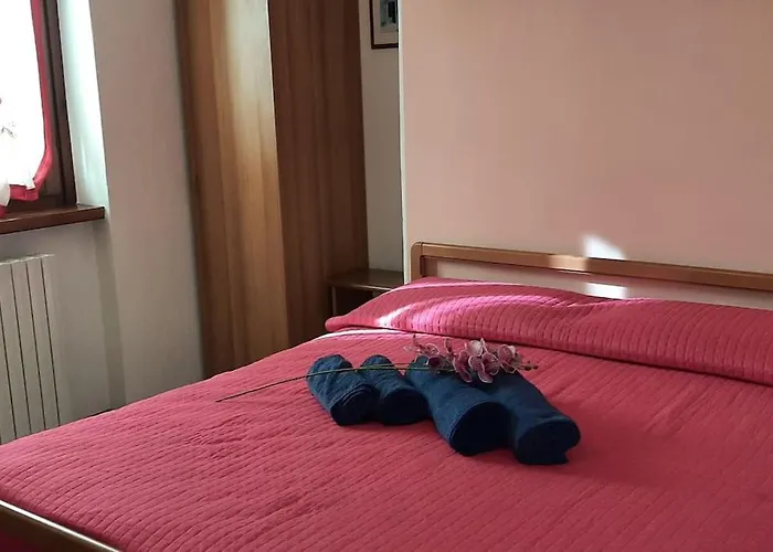 House Marika Ferienhaus Gera Lario